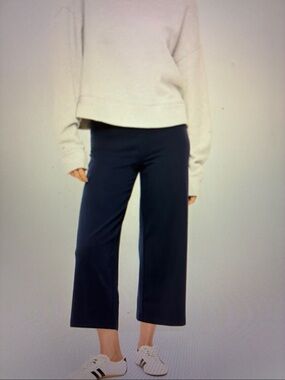 🆕Old Navy Women's Navy Wide-Leg Ponte Pants